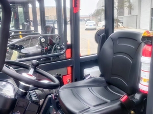 1160C Mini Quad <span class=keywords><strong>Loader</strong></span> kompak 2570kg Multifungsi kecil roda tertutup kokpit pemuat - Product Image 4