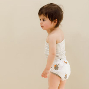 Pantalones de entrenamiento reutilizables de algodón de muselina absorbente lavable para bebés, ropa interior impermeable para pañales, pantalones de aprendizaje para niños pequeños - Product Image 3