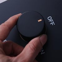 Mitigeur de douche noir mat à affichage de la température à 2 fonctions, inverseur de douche à bouton-poussoir à 2 voies avec contrôle du volume indépendant