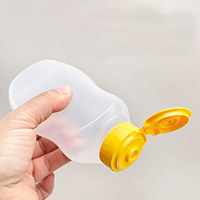 Bouteille d'arachide en plastique résistant aux hautes températures 8 oz 250ml 280ml Bouteille de sauce à presser en plastique PP de qualité alimentaire avec bouchon à rabat