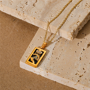 Cadeau de Noël Collier en acier inoxydable plaqué or vintage 18 carats, sans ternissement, zircon, signe <span class=keywords><strong>du</strong></span> zodiaque mystique, émail, carte de tarot, pour femmes - Product Image 6