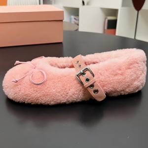 Elegantes Zapatos Planos MIU con Lazo para Mujer, Zapatos Casuales de Diseñador de Lujo, Zapatos de Invierno con Suela Suave y Ligera para Caminar - Product Image 5