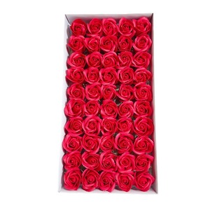 Entrega Directa de Fábrica Ramo Grande de Rosas Artificiales de Flor de Jabón de Tres Capas con Base Acuosa Venta al por Mayor del Fabricante - Product Image 5