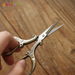 กรรไกรเย็บปักถักร้อยทำมือสำหรับงานปัก - Product Image 6