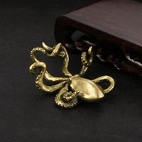 Figurine de poulpe antique en laiton, 1 pièce, pour décoration de table, figurine de poulpe en cuivre, accessoires pour cadeau, vente en gros