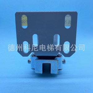 Zapatas de Guía para Elevador ThyssenKrupp 120x10, Revestimiento de Polímero, Riel Principal y Auxiliar - Product Image 1
