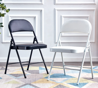 Chaises Pliantes en Plastique pour Événements, Structure Métallique Blanche, Mobilier d'Extérieur Moderne, Chaises de Jardin Robuste en Plastique