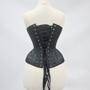 Corset chic sans bretelles en satin avec décolleté cœur, corsage à lacets sur le devant et baleines pour sculpter la taille, idéal pour les mariages et occasions formelles - Product Image 4