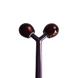 ลูกกลิ้งโลหะพกพา 3 มิติ สำหรับนวดหน้า ยกกระชับใบหน้า - Product Image 2