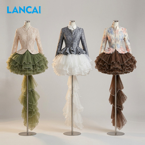 Conjunto Lancai al por mayor personalizable con volantes de gasa en capas, cuello mandarín, manga larga y falda de tul escalonada de corte alto-bajo - Product Image 3