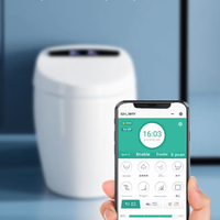 Les designers recommandent la toilette intelligente à siphon, siège chauffant, à fixation au sol, avec télécommande par téléphone portable