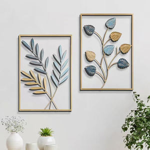 Décoration murale moderne en métal doré en forme de feuille, ornement mural moderne en métal pour la décoration intérieure - Product Image 3