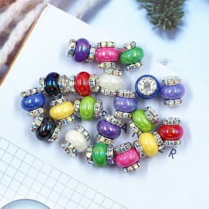 Perles d'espacement en acrylique de 14 mm en gros avec grands trous, perles décoratives en strass pour la fabrication de stylos et de bijoux DIY - Product Image 1