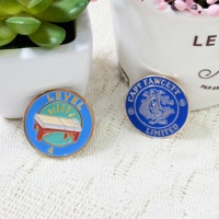 Prix usine de haute qualité personnalisé votre propre Logo émail doux épinglette métal artisanat Badge en gros