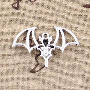 Charms pipistrello succhiasangue 22x32mm ciondoli Color argento tibetano gioielli antichi fai da te fatti a mano - Product Image 5