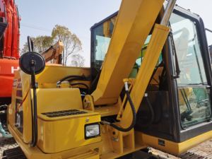 Komatsu Excavadora sobre orugas PC70 Maquinaria de construcción usada de alta configuración Motor de 6 toneladas Modelo 2018 Garantía Precio bajo Venta - Product Image 2