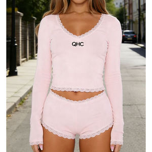 Conjunto de 2 piezas de top de manga larga con cuello en V de punto acanalado y encaje y shorts de talle bajo para mujer, estilo bodycon, ropa de descanso, fabricante para <span class=keywords><strong>chica</strong></span> - Product Image 1