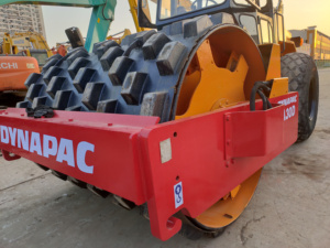 Rouleau compresseur vibrant Dynapac d'occasion CA30D CA25D CA251D Compacteur à tambour unique avec composant moteur Dynapac CA602 CA301 CA251 - Product Image 6
