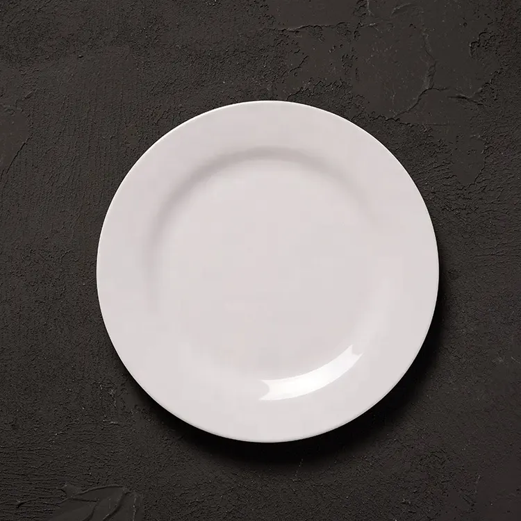 أطباق ميلامين دائرية طبق شاحن قابل لإعادة الاستخدام أواني طعام بلاستيك أبيض 9 بوصات طبق عشاء ميلامين للمطاعم