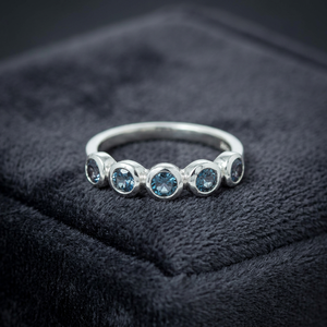 Anillo de Plata de Ley 925 con Alejandrita Hecho a Mano, Personalizable, Elegante, para Boda, Compromiso, Fiesta, Aniversario, Regalo - Product Image 2