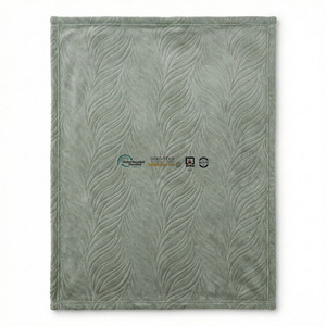 Manta de terciopelo jacquard 3D con rayas, diseño clásico de hotel, suave y cálida, para ropa de cama de invitados - Product Image 1