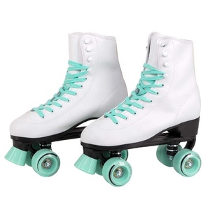 Chaussures rollers en PU, paire de 300 pièces, <span class=keywords><strong>Quad</strong></span> roulettes avec talon, haute qualité, professionnelles, Support en PVC, blanc, noir et Carton - Product Image 3