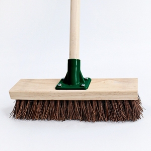 Grand <span class=keywords><strong>balai</strong></span> rigide d'extérieur de haute qualité pour la <span class=keywords><strong>piscine</strong></span> <span class=keywords><strong>Brosse</strong></span> à mousse <span class=keywords><strong>Brosse</strong></span> à plancher métallique robuste - Product Image 3