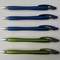 Stylos rétractables promotionnels personnalisés, stylo à bille, stylo à corps coloré avec caoutchouc