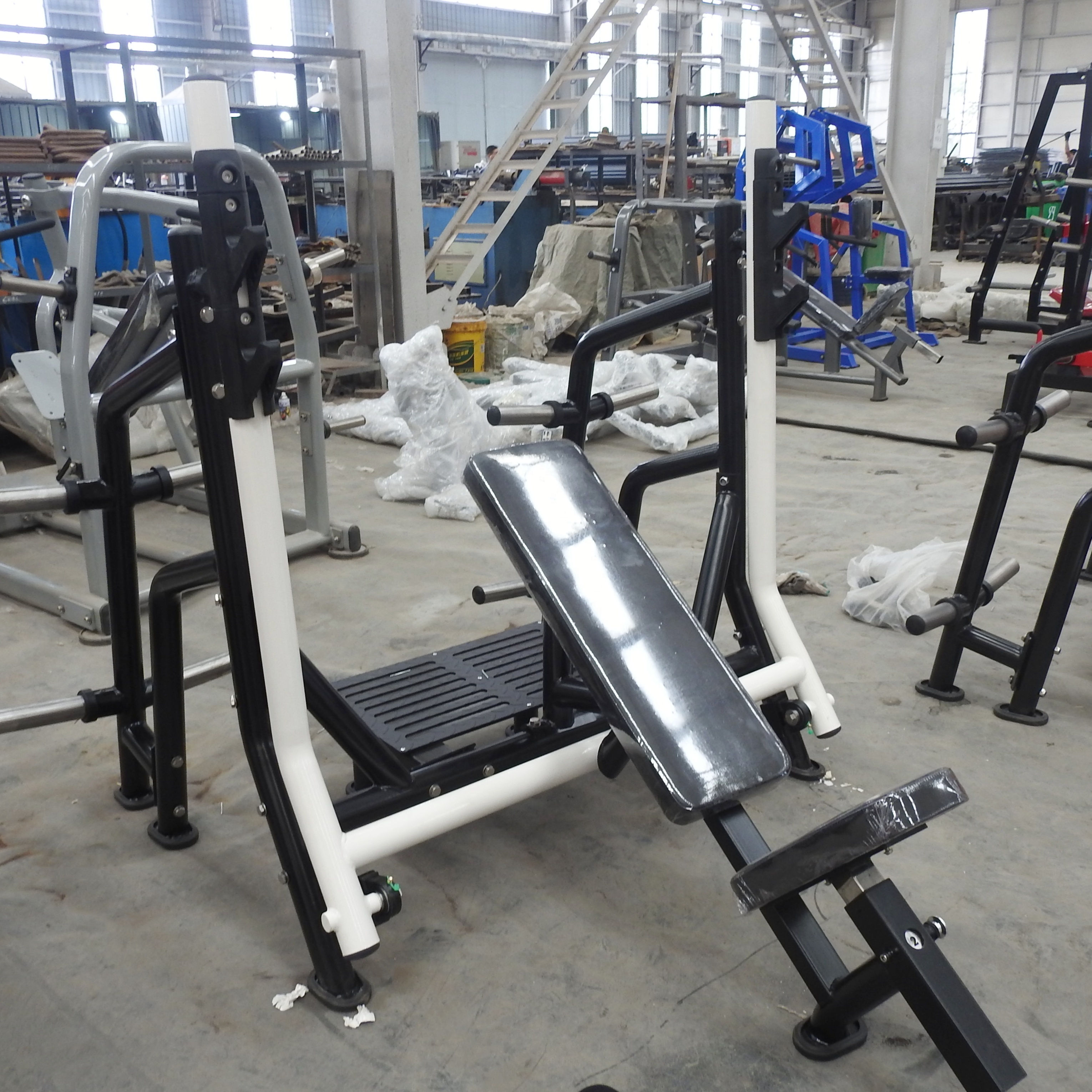 Matrix ベンチ ジム Matrix Fitness Incline Bench Breaker