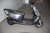 Hot Sale Wholesale Price Motorbike 1000W Moped Long Range Food Delivery Electric Moped Adult Dirt Bike Electric Motorcycle