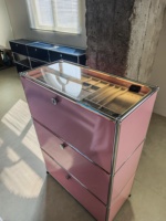 Armoire Modulaire Moderne Écologique Premium Ultra-Résistante Anti-Corrosion et Anti-Usure pour Hôtels, Studios et Ateliers