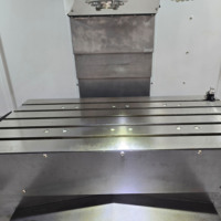 Centre d'usinage vertical CNC VMC1160, machine de fraisage haute précision 3 axes, broche BT40, niveau de sécurité élevé