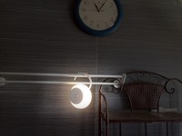Veilleuse LED sans fil moderne à détecteur de mouvement, intensité réglable, rechargeable par USB, sans câblage nécessaire pour chambre, escaliers et placard