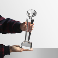 Graviertes Logo Hot Selling Diamant form Kristall Trophäe Glas Kristall Award Trophäe