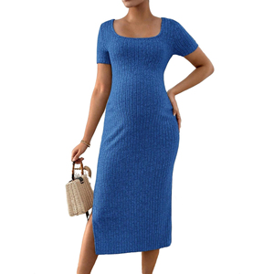 Robe de maternité style français, col carré, manches courtes, tricot côtelé, robe moulante mi-longue avec fente latérale, pour femmes enceintes, pour l'été - Product Image 3