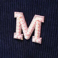 Monogramme Logo mode perle Patch lettre vente en gros Patch personnalisé broderie Alphabet plusieurs couleurs lettre patchs
