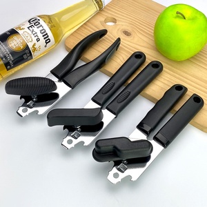 Abrelatas de seguridad multifunción al por mayor abrelatas manual de acero inoxidable para el hogar abrelatas de cocina abridor de <span class=keywords><strong>cerveza</strong></span> abrelatas de hierro - Product Image 2
