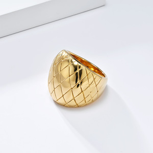 European American Minimalist Grid Pattern Stainless Steel Gold Plated <b>Ring</b> Women's Fashion Jewelry Gift Geometric Design - Product Image 3