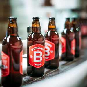 Cerveza Bertinchamps Hiver, Botella de 50cl, Edición Limitada, Cerveza de Invierno, Opción de Bebida con Especias y Hielo, 8% de Alcohol, Perfecta para Ocasiones Festivas - Product Image 3