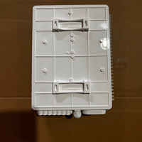 Boîte à bornes de type queue de cochon blanche en ABS 24 cœurs étanche 1 point à bouton unique 16 inserts FTTH équipement de fibre optique d'exportation