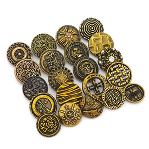 Vintage Metal <b>Buttons</b> Round Embossed Design with Rhinestones 4-Holes Sewing <b>Button</b> <b>Gold</b> Black Pattern - Product Image 2