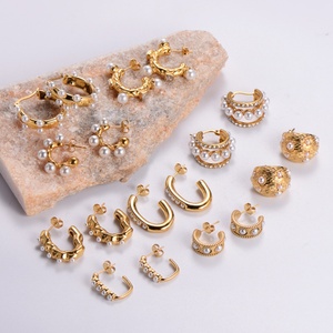 ต่างหูมุกเกรดสูง ตัวเรือนไทเทเนียมสตีลสีแดง ดีไซน์ทันสมัยและเป็นที่นิยม สไตล์ INS  ต่างหูแฟชั่นขายส่งสำหรับผู้หญิง - Product Image 4