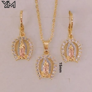 Set di Gioielli di Lusso Cristiani con Diamanti e Zirconia, Collana e Orecchini Madonna di Guadalupe per Donna - Product Image 1