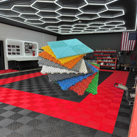 Dalles de sol de garage en PP emboîtables colorées 40*40*1.8cm, revêtement modulaire rigide en plastique pour atelier de detailing automobile