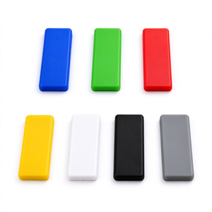 Étiquette RFID en silicone réutilisable pour blanchisserie, transpondeur RFID étanche pour le suivi des serviettes, uniformes et linge d'hôtel - Product Image 1
