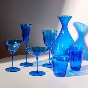 Anniversary Gifts by Year 1–100: Thoughtful Milestone Ideas