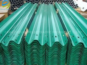 סין מפעל אספקה ישירה באיכות גבוהה W קרן אבקה מצופה כביש מעקה בטיחות כביש בטיחות - Product Image 5