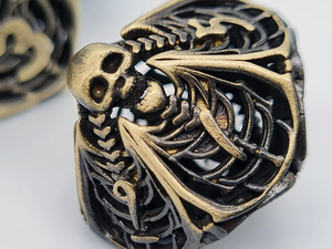 ชุดลูกเต๋า RPG ลายหัวกะโหลกมังกรโลหะแบบกำหนดเอง สำหรับผู้เล่น DND เกมกระดานใหม่ - Product Image 5