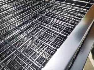 Terrain <span class=keywords><strong>de</strong></span> paddle <span class=keywords><strong>de</strong></span> haute qualité Options <span class=keywords><strong>de</strong></span> couleur personnalisées pour le jeu social Super Panoramique Padel Court Ensemble complet Équipement <span class=keywords><strong>de</strong></span> sécurité certifié - Product Image 4