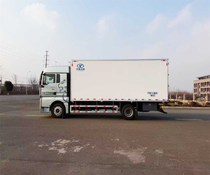 Camión Refrigerado de 6.8 Metros de ChinaHeavy Industry, Vehículo de Transporte de Carne Congelada y Fresca Tipo Caja, Contenedor Refrigerador - Product Image 4